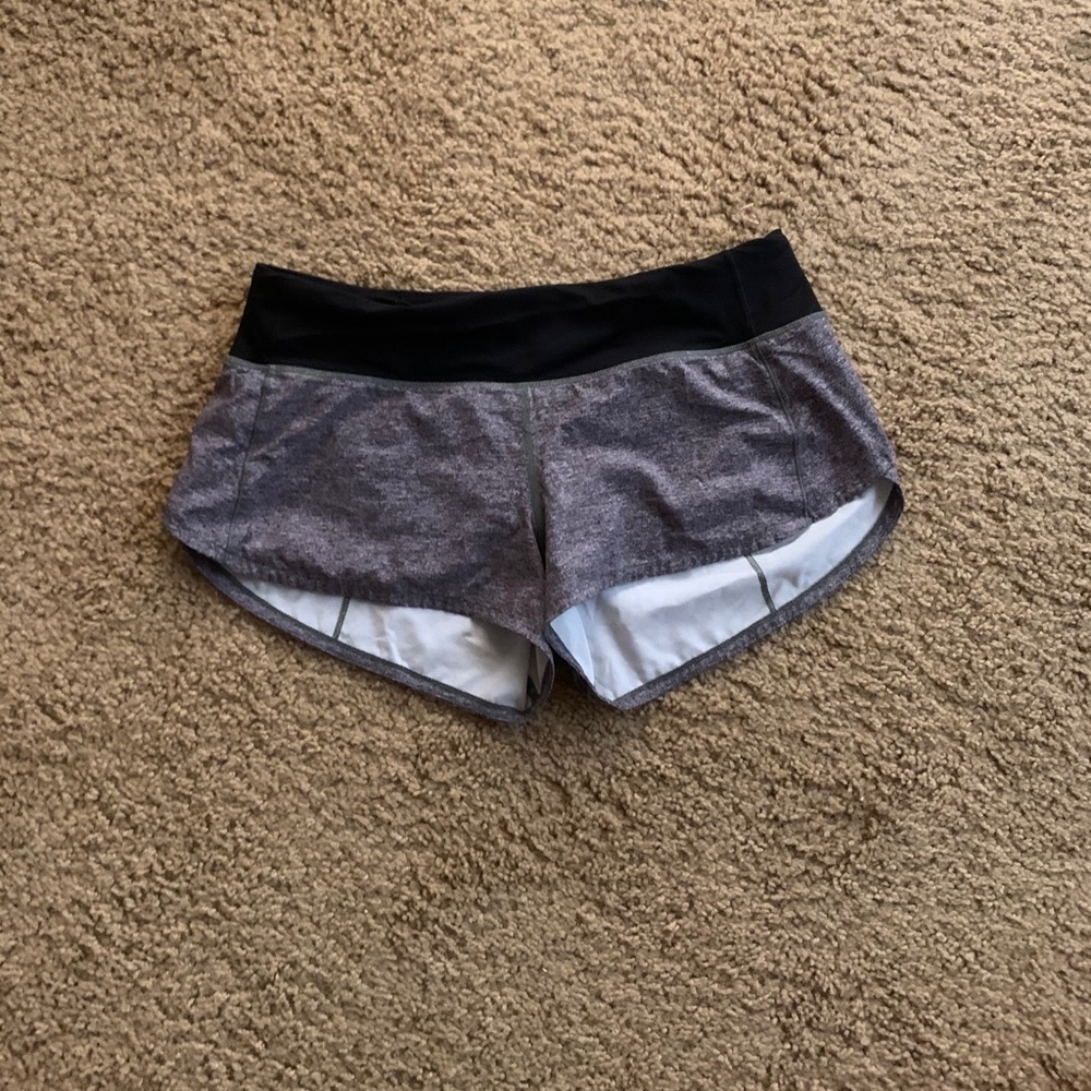 LULULEMON SPEED UP SHORTS